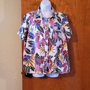 Sag Harbor Sport blouse. Size L